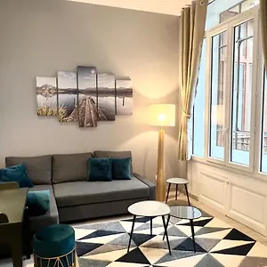 T2 Hyper Centre 3 Etoiles Rue Des Bains Appartement Aix-les-Bains